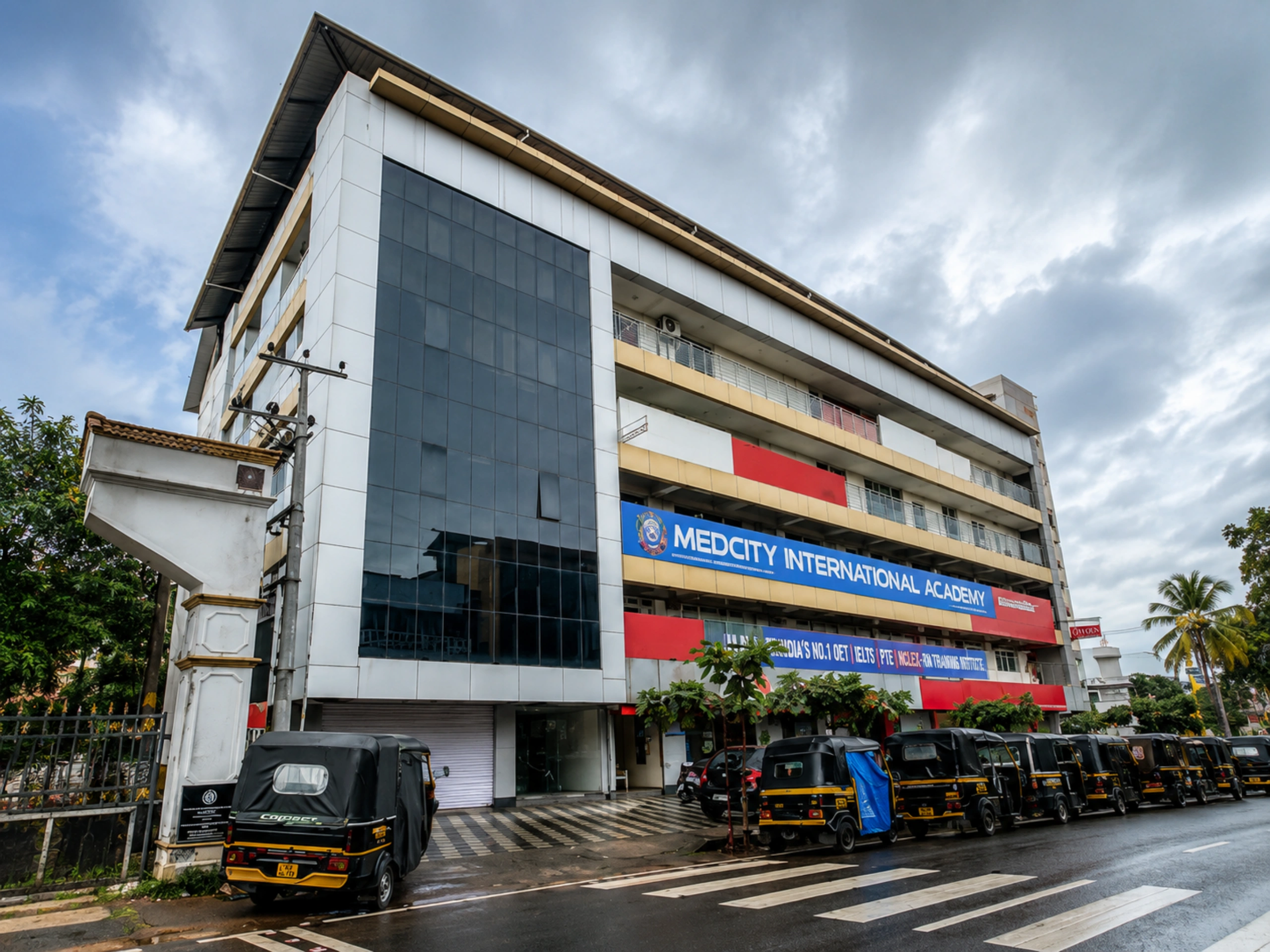 Exterior view of the Medcity International Academy Kozhikode branch, offering German language courses, IELTS, OET, PTE, NCLEX-RN coaching, study abroad counseling, university admissions, and student visa assistance in Kozhikode, Kerala